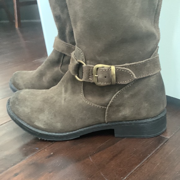Suede boots - Picture 5 of 5